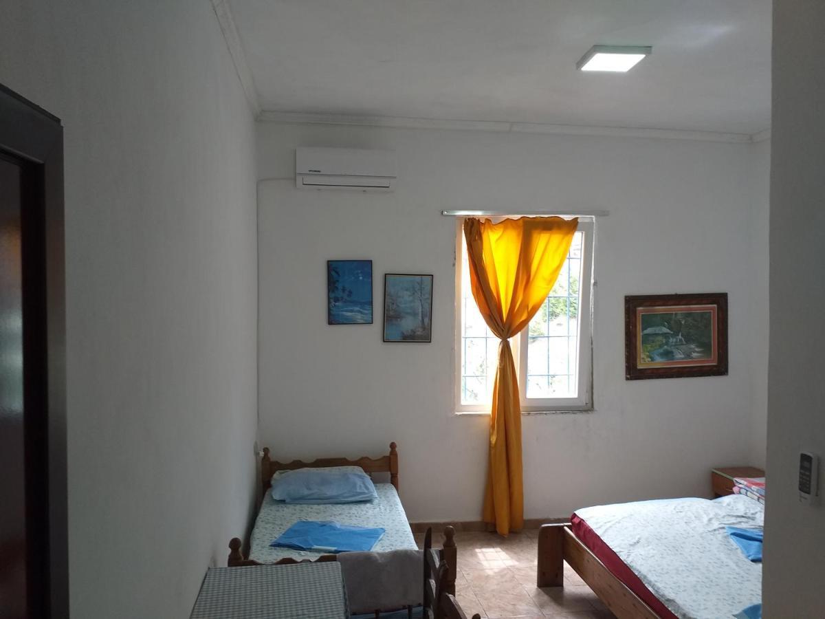 Rozafa Ferry & Accommodation Koman 외부 사진